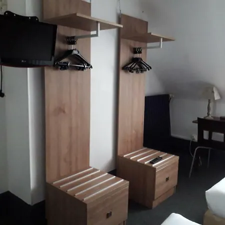 Le Jacquemart -chambres Economiques Dijon
